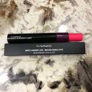 M.A.C Haute & Naughty Lash Mascara Double Effect